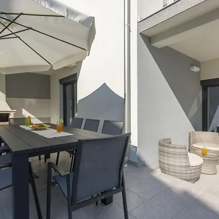 Villa Bella Romi Mare *